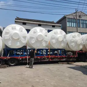 武邑县***塑料储罐 5立方pe塑料水箱 滚塑工艺高楼层储水罐
