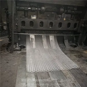 厂家报价建筑钢笆片 万泰 钢板网 经济适用