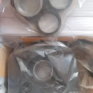 ��Ӧ��������˿����������TBI����˿��ֱ�����EGH15CA���λ���