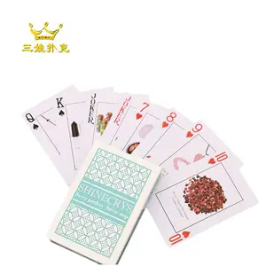 娱乐掼蛋扑克黑芯纸蜜蜂扑克牌学习卡工厂直供