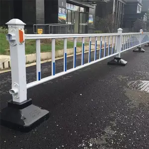 道路隔离栏 公路人机隔离护栏 市政隔离护栏