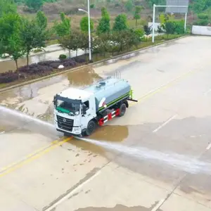 东风T5后双桥洒水车厂家价格 带电动洒水炮的T5洒水车 国五重汽斯太尔后双桥洒水车