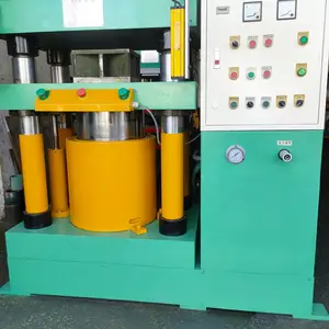 300吨二手油压机四柱式液压机油压机合模机