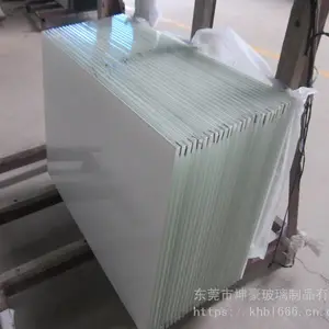 现代家具玻璃工厂定做8mm超白烤白漆钢化玻璃台面物理全钢化安全防爆透明烤漆玻璃