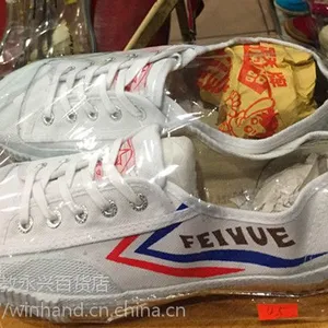 ��Ծ�˶�Ь