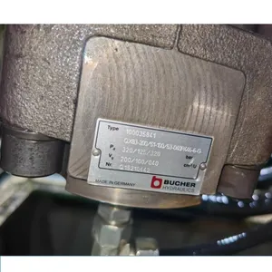 布赫双联齿轮泵100035841 QX83-200/51-100/53-040R446-6-G
