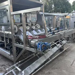 现货出售二手桶装水刷桶机 不锈钢大桶外壁刷洗机水厂生产线