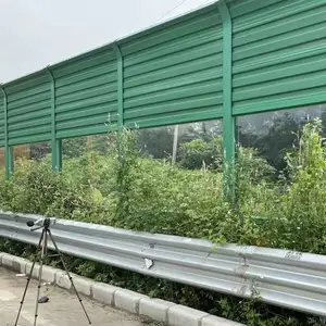 桥梁隔音墙吸声屏障 金属降噪隔声板安装 喜振出品