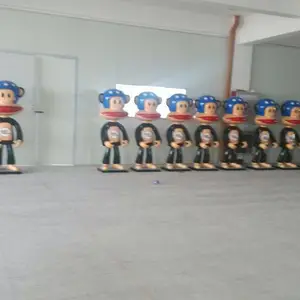 չʾ���߳���������ʥ�����̳����µ��߲����ֿ�ͨ���ܹ㳡�ڼ�
