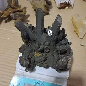 重晶石去黄皮药剂 重晶石矿用药剂 石英石去黄皮石英石清洗剂 洗石药剂