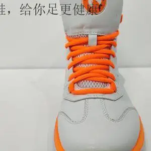 广西春秋款跑鞋搭配建议 诚信互利 新正永品牌管理供应