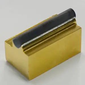 YAG晶体棒金属化焊接固定传导冷却QCW激光二极管泵浦模块