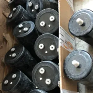 优势供应 Exxelia 电解电容 757251