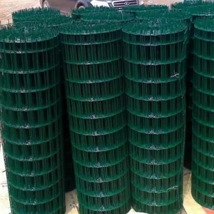 养殖绿色荷兰网 养鸡围栏网 公路波浪双边丝护栏果园