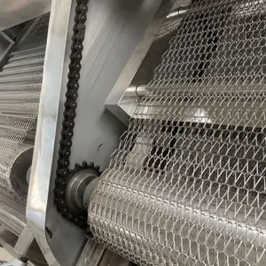 ��������Ƥ���׼ӹ��豸 �ڽ���ö����ɻ�ѹ�� �Զ���������ѹ�Ƹɶ���Ƥ��