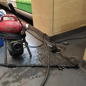���ش��¥��������ˮ�ܵ�����������ͨ