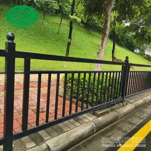 深圳人行道护栏可定制 广州公路中间分隔栏现货 惠州机动车栅栏厂家