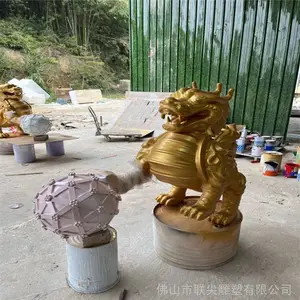 大型玻璃钢雕塑 玻璃钢动物雕塑造型 仿真石狮雕塑定制