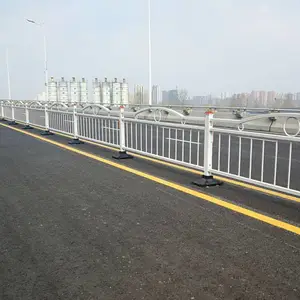 楼梯扶手锌钢楼梯护栏小区别墅楼道楼梯扶手阳台连廊护栏厂家供应