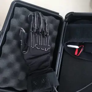 Cyberglove CyberTouch ����������
