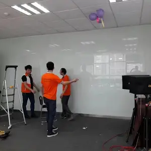 ���ӳ��ң����������侵���ƣ����� / ���������������Ű�װ�������Խ�㷬خ