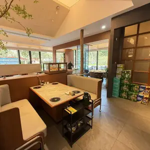 工厂火锅桌子电磁炉一体岩板餐桌东北铁锅炖无烟自净化火锅桌定制