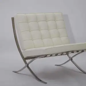 白色真皮巴塞罗那椅(Barcelona chair)