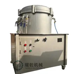 芝麻榨油坊生产设备 小型芝麻香油滤渣设备 新型550目油渣分离机器