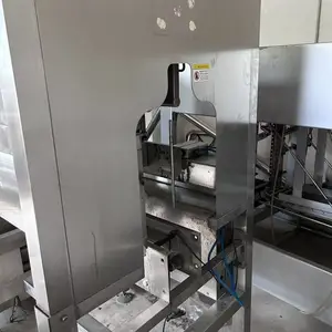 ����Ͱװˮ�θǻ� Ͱװ�����߰θ��豸 ��Ͱˮ����Ͱ