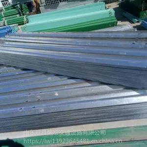 ���λ����壨Q235���ʣ����������ֻ��������ٻ������ײ�������ܻ��������мܶ�ͷ������������ͺ�