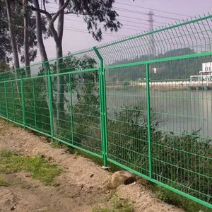 加粗铁丝网哪有现货 黄山小区围栏网 防护网 社区围墙网大量批发