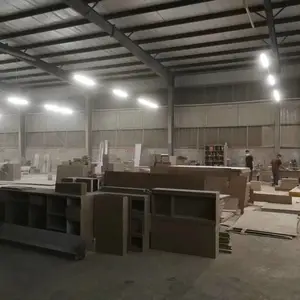 �ϳ��۾��껯ױƷ��ҩ����չ���ĳ���