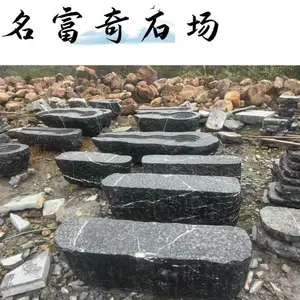 清远黑山石产地实拍,大型黑山石供应商,水钵异形造景
