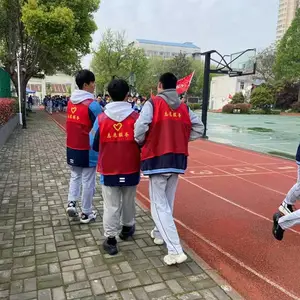 �����������¶���t�����ݹ������̳���ʵ�ԭ�����Ļ���ӡlogo