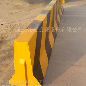 ��ͨ��·�ա����빫·�ա��ΰ���·��