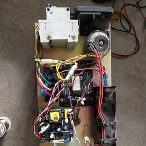 ����������ά�ޱ�����ϴ�����ʾEE32 ee64 �׿�4.0T����