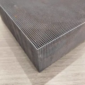 力特环保堇青石蜂窝陶瓷贵金属催化剂低起燃温度转化率CO一氧化碳催化燃烧工业催化剂