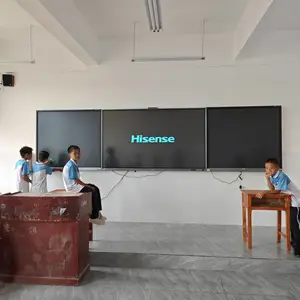 ��Сѧ������ͨ�ǻۺڰ� ���׸������������׽�ѧ�豸����