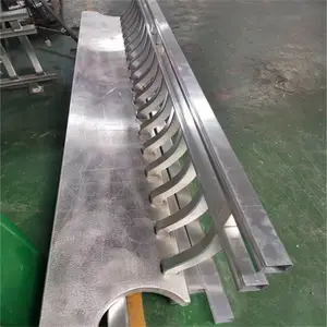 ��ʽ���Ͻ����˿����ʵ�̻�ɫ������������ղ����