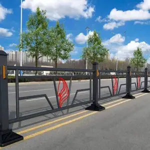 支持定制京式道路防护栏市政栏杆公路马路交通防撞锌钢户外围栏