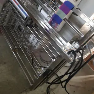 �׸���������������װ�ã���ˮ������������ģ��