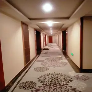 ̨�������ȵ�̺ �Ƶ���� �����׷� ����ůɫ��װ��̺ ������ƽ