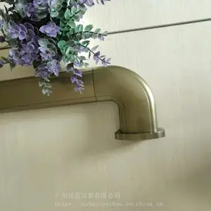 供应固臣牌恒大飘窗防护栏电泳香槟色铝型材轨道