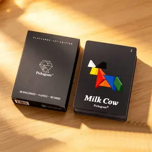 桌游卡牌定制工厂 外贸创意卡牌游戏订做 动漫闪卡明星卡***