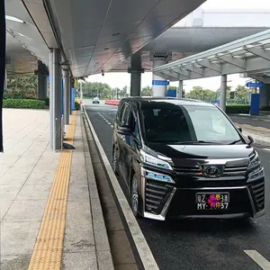 雷克萨斯LM300h租车，埃尔法租车，丰田保姆车出租