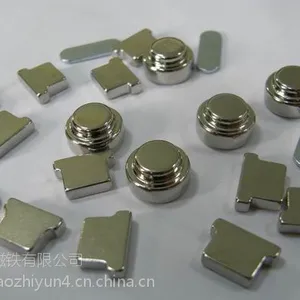 厂家供应磁铁片 强磁 钕铁硼 磁铁 磁石 磁钢