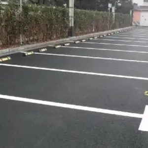 曲靖停车位划线 道路标线 停车场划线 小区划线