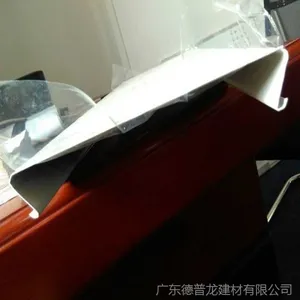 �����۷��������۰�ɫ���Ͻ����վ�����컨����
