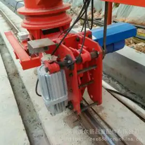 YFXϵ�е���Һѹ������Ш���� �����г���ֱ��300 ���ػ�������Ш