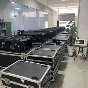 上海供应全息投影机出租 工程激光投影机出租户外大型投影机租赁